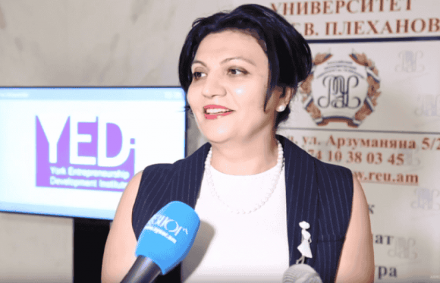 Первая в Армении. Директор Ереванского филиала Плехановского университета удостоена звания «Почетный работник сферы образования России» - Новости
