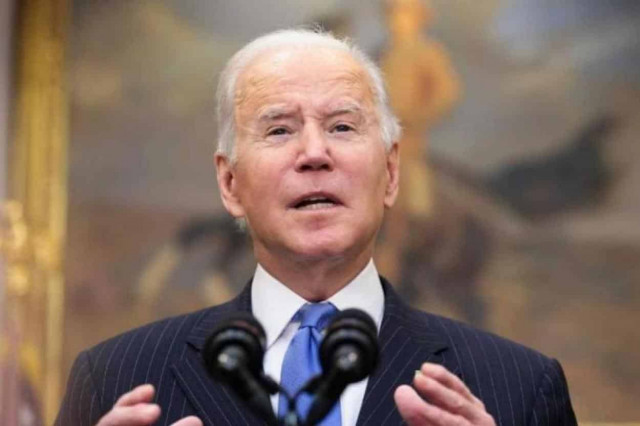 В США объяснили отсутствие Байдена на похоронах Бенедикта XVI
