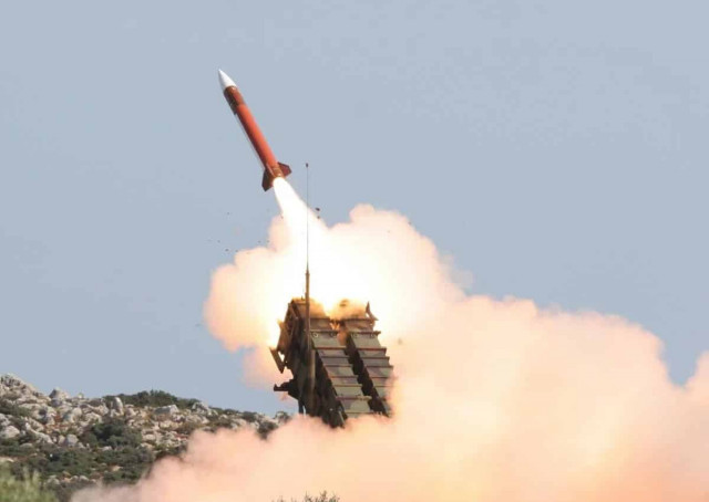 Україна вже отримала ракети до ЗРК Patriot, - міністр оборони Іспанії

