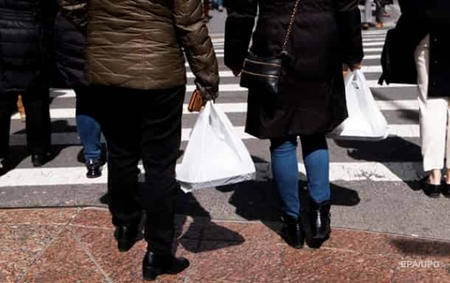 В Минэкологии назвали сроки введения запрета на пластиковые пакеты