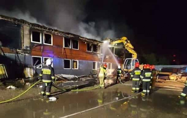 Поляки подожгли хостел с украинцами