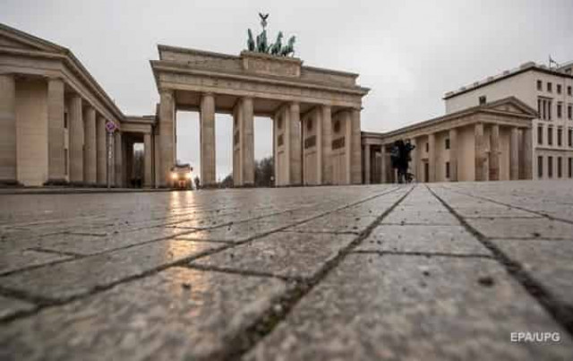 В Германии рекордно растет смертность от коронавируса