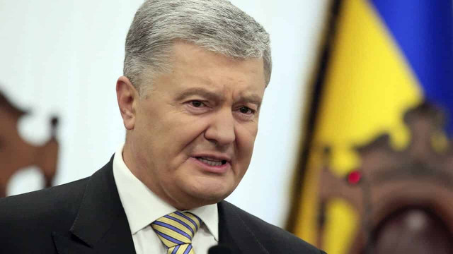 Экс-президент Украины Порошенко прокомментировал слова Путина о предоставлении ему убежища