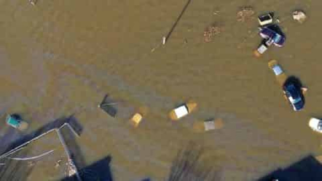 Австралия пострадала от наводнения, которое случается раз в 100 лет