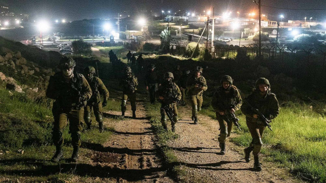 ЦАХАЛ за ніч атакував понад 500 цілей у секторі Гази: відео ударів
