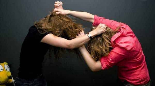 Женщины подрались из-за комментария в соцсети