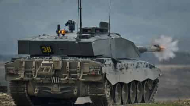 Британия решила предоставить свои танки Украине, - FT