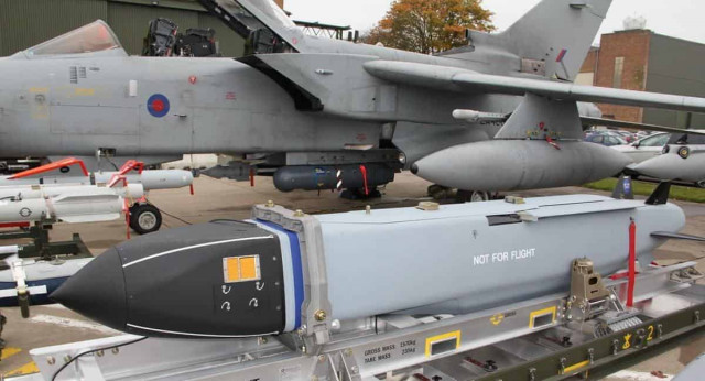 Франція вже доставила в Україну кілька ракет SCALP - Reuters
