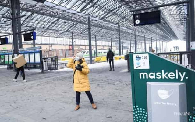 COVID: Ряд посольств Украины останавливают работу