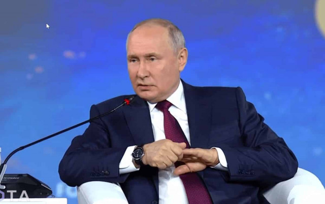 Вирішується доля Лаврова і Шойгу: Bloomberg дізнався, як Путін змінить уряд після виборів
