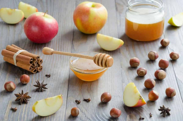 Чим похрустіти під серіал без шкоди для фігури: 7 низькокалорійних закусок
