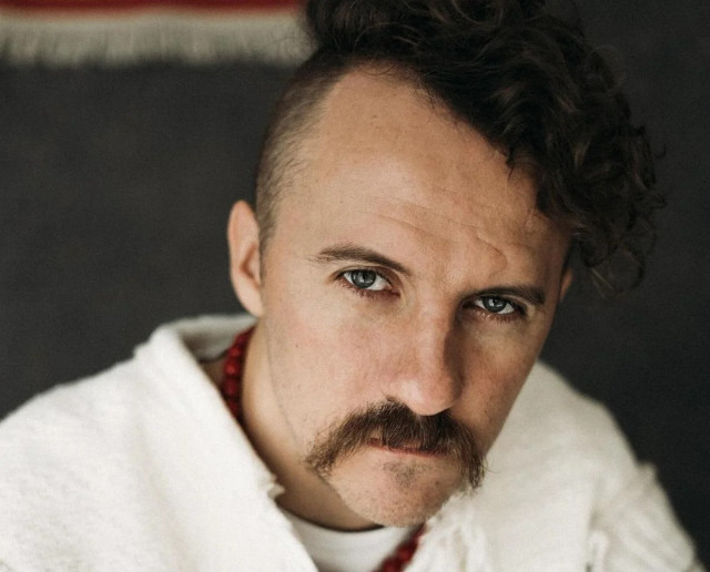 Євген Клопотенко чесно відповів, чому не вступив до ЗСУ: 