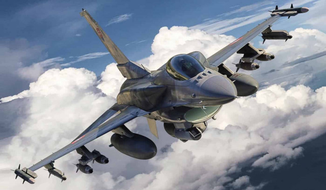 Навчання на F-16: Польща надасть українським пілотам свою інфраструктуру
