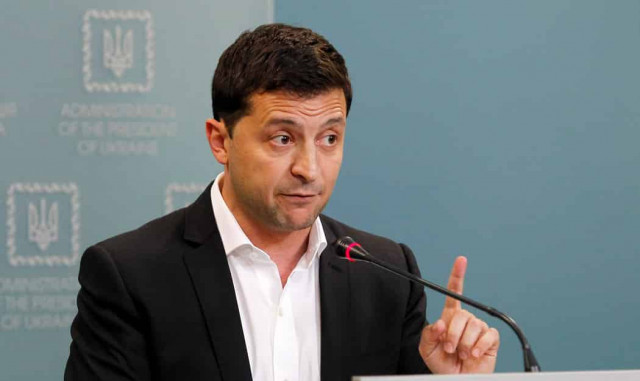 Слуга народа будет просить Зеленского идти на второй срок