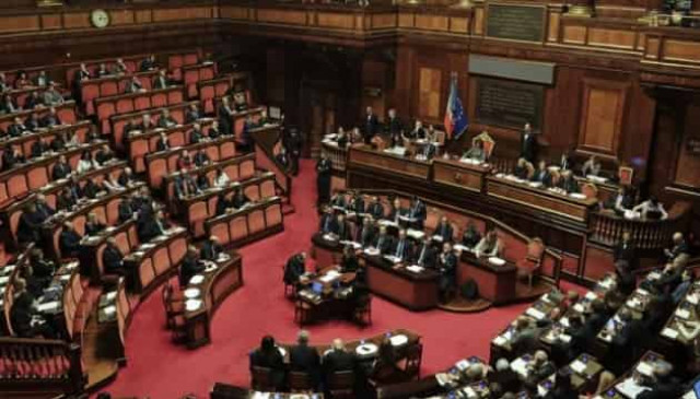 Италия будет поставлять оружие Украине в 2023 году - сенаторы одобрили резолюцию