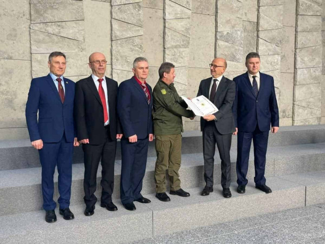 На крок ближче до НАТО: головне управління державіації отримало важливий сертифікат
