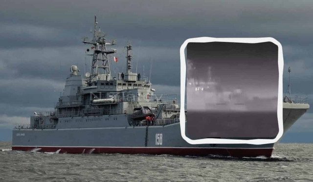 Російський БДК потопили морські дрони: в ГУР показали відео операції
