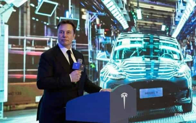 Маск за несколько часов лишился