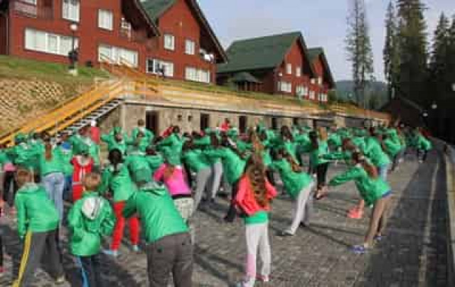 Рада решила поддержать сирот и детские центры