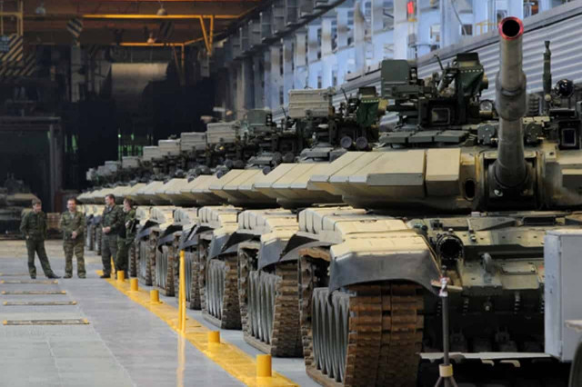 В РФ резко упало производство оружия, необходимого для войны против Украины - разведка Британии