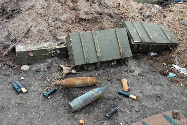 В Херсоні чоловік загинув, намагаючись розпиляти снаряд в гаражі
