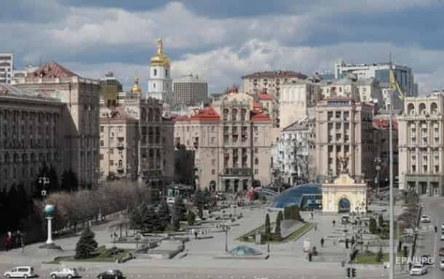 Погода на выходные: дожди покинут Украину