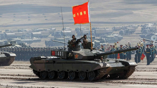 В Белом доме прокомментировали вероятность поставки оружия из Китая в Россию
