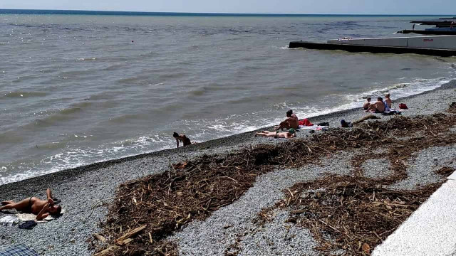 Загроза холери в Україні: міністр шокував заявою про брудну воду в Дніпрі
