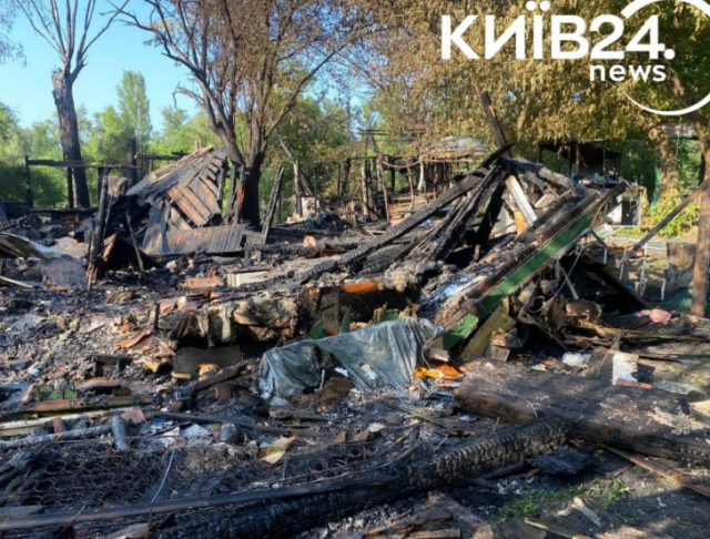 Нічна дронова атака росіян: у Києві є постраждалі та руйнування
