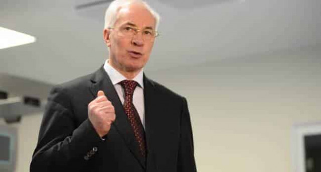  Азаров отреагировал на требование Турчинова к Зеленскому