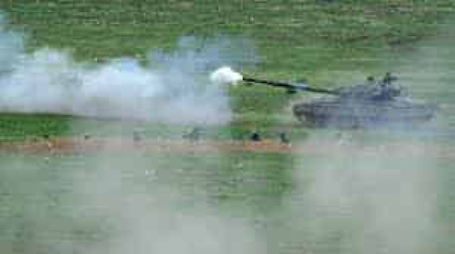 Армия обороны Карабаха продолжит существовать, заявил Пашинян
