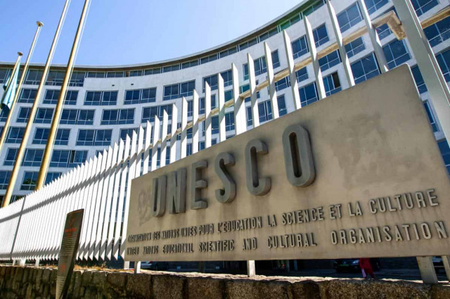 Росію вперше в історії виключили з Виконавчої ради ЮНЕСКО, - Зеленський
