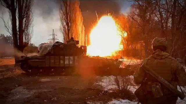 Российские оккупанты пытаются выйти на границы Донецкой и Луганской области – Генштаб
