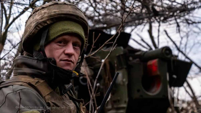 Нездатність Заходу відправити зброю Україні ставить Путіна на шлях перемоги, - Politico
