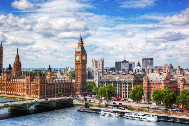 Замість Лондона та Парижа: названо альтернативи найпопулярнішим містам Європи цього літа