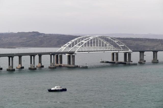 Уже не той ефект: у ВМС оцінили, що дасть Україні знищення Кримського мосту
