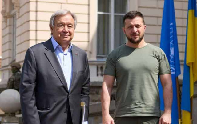 Зеленский встретился с генсеком ООН во Львове
