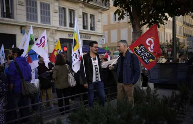 Во Франции прошли многотысячные акции протестов против политики властей
