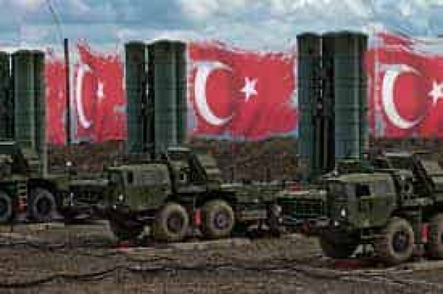 Глава управления оборонпрома Турции Демир назвал закупку С-400 показателем решимости
