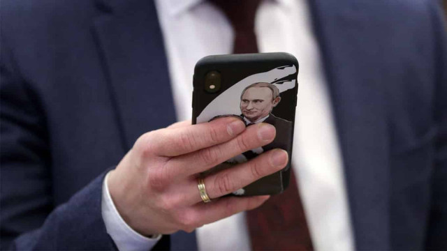 Сотрудникам администрации президента рекомендовали отказаться от iPhone к апрелю
