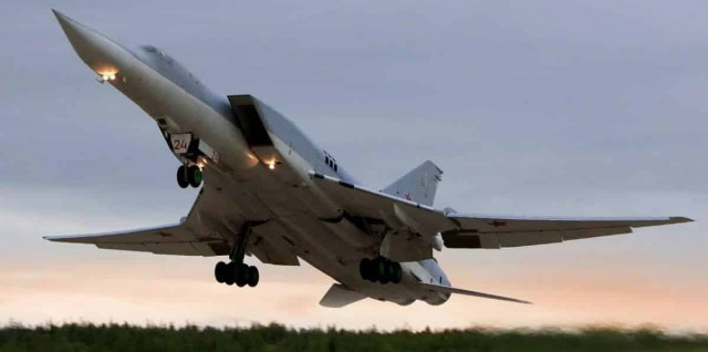 Знищення Ту-22М3: у британській розвідці розповіли, чим могли збити бомбардувальник РФ
