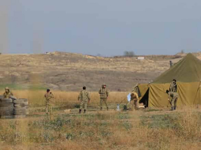 Армения сообщила о шести погибших военных на границе с Азербайджаном
