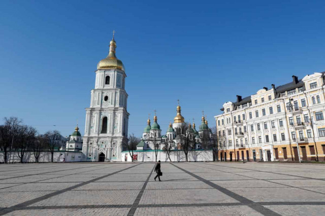 Такого не было с 18 века: аномальное тепло в Киеве третий день подряд бьет рекорды
