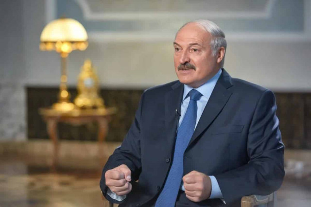 Лукашенко готується до Третьої світової війни, - Newsweek
