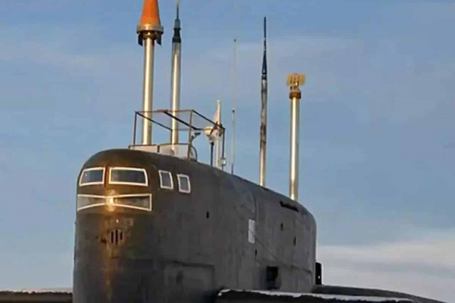 Росія поставила на свій атомний крейсер 
