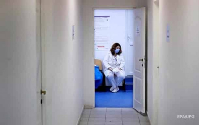 В Украине за сутки 429 смертей от COVID-19