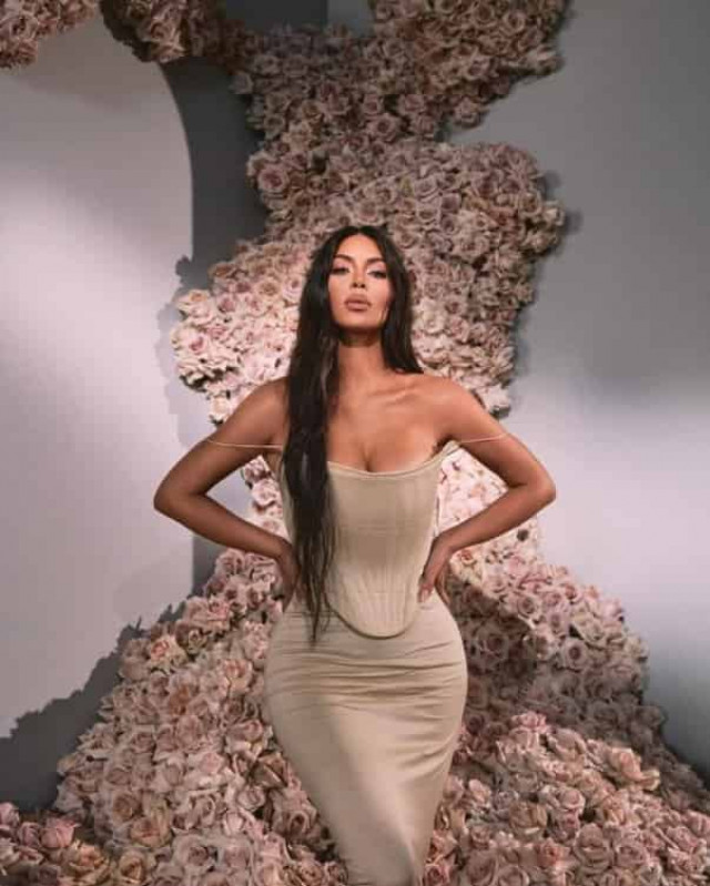 Kim Kardashian has affair with Maluma?