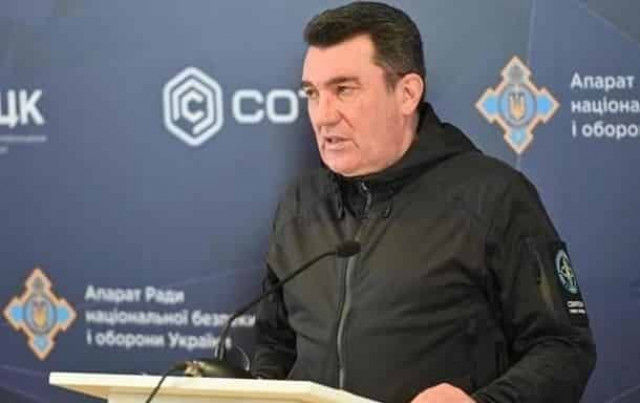 Битва за Донбасс может быть не последней - Данилов