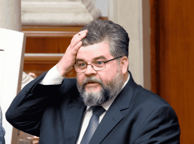 В Слуге народа озвучили позицию Зеленского