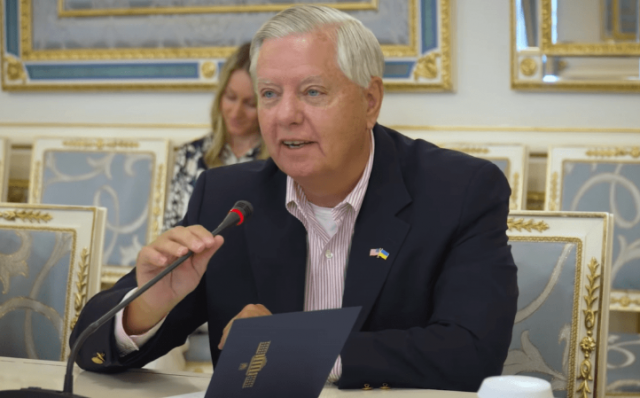 Трамп збирається дати Путіну 